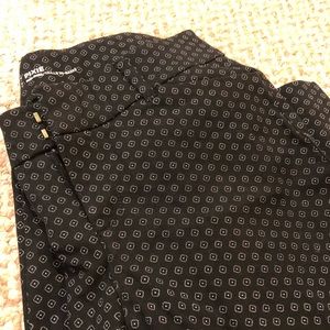 Old Navy Pants - Old Navy Pixie cigarette diamond print pants Old Navy Pants - Old Navy Pixie cigarette diamond print pants